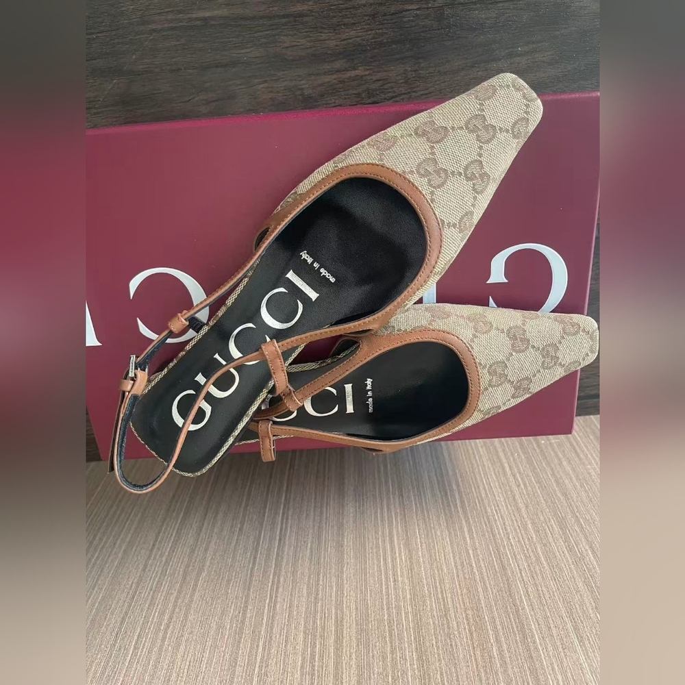 Gucci Beige Monogram Slingback Flats - Picture 5 of 7